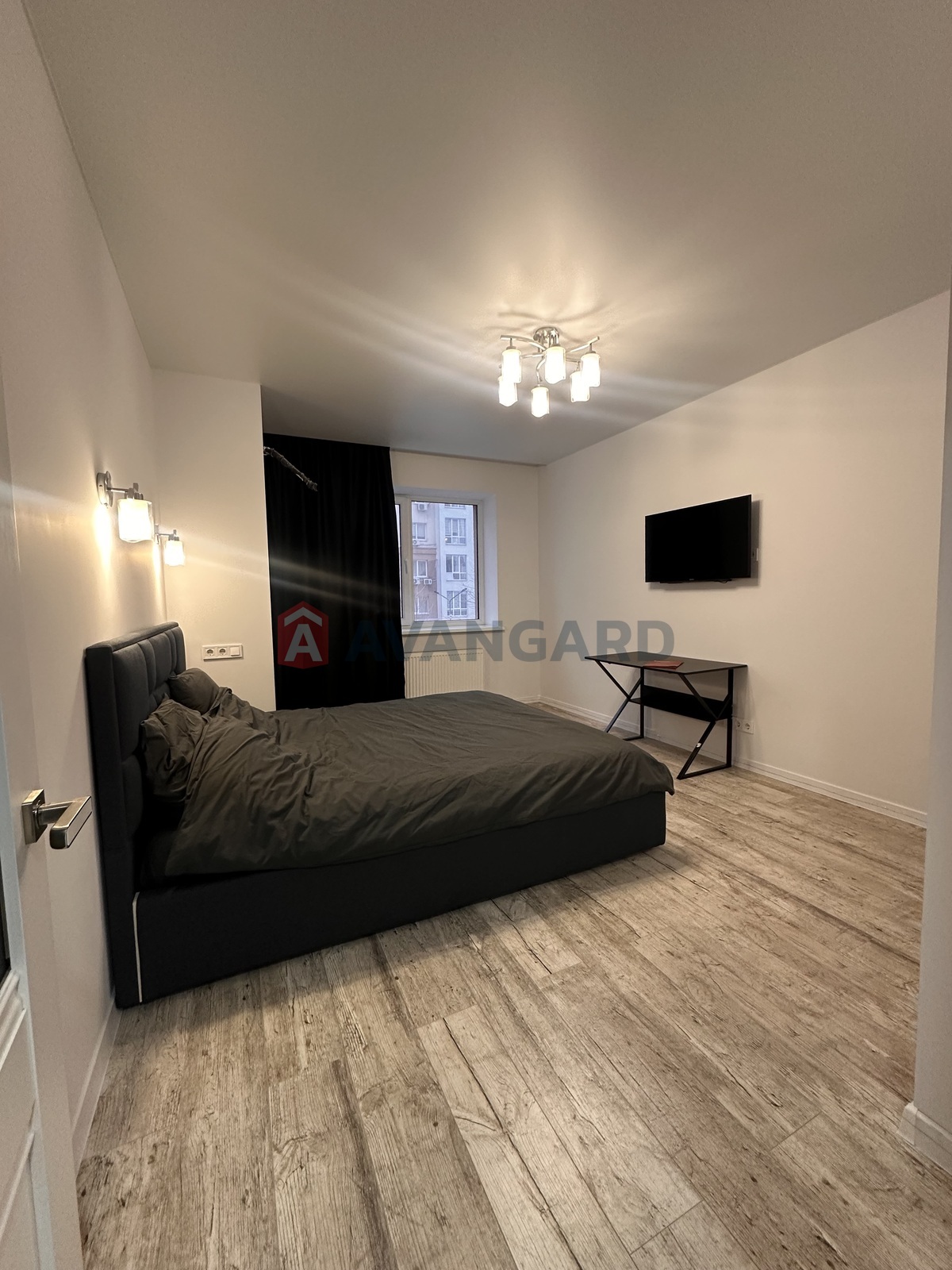 1 кім. квартира, 43/-/- кв. м., 2/10 поверх фото 2 1 кім. квартира, 43/-/- кв. м., 2/10 поверх фото 2