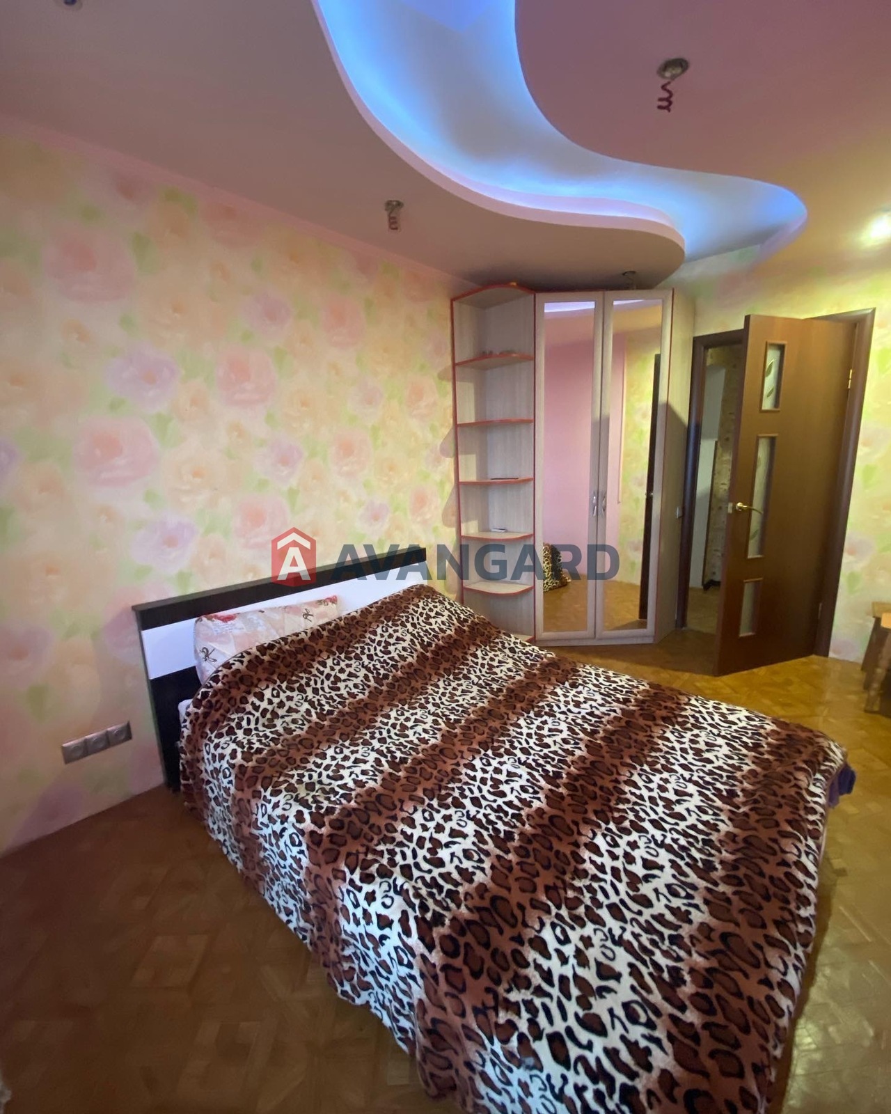 2 кім. квартира, 50/30/8 кв. м., 9/9 поверх фото 5 2 кім. квартира, 50/30/8 кв. м., 9/9 поверх фото 5