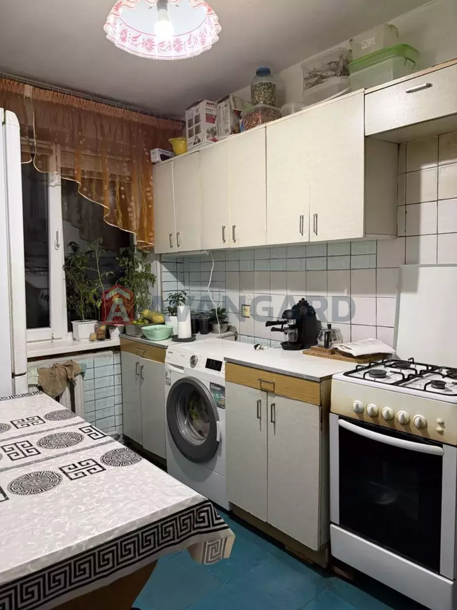 2 кім. квартира, 45/-/8 кв. м., 9/9 поверх фото 1 2 кім. квартира, 45/-/8 кв. м., 9/9 поверх фото 1