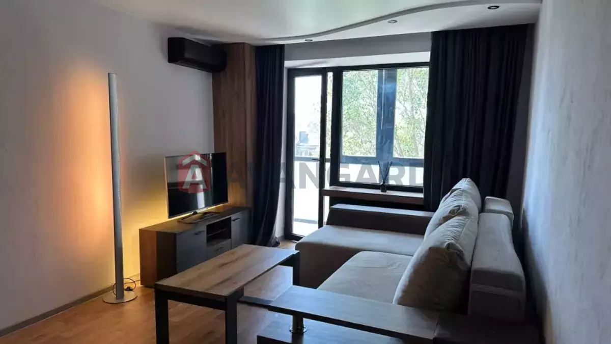 1 кім. квартира, 39/-/6 кв. м., 8/9 поверх фото 1 1 кім. квартира, 39/-/6 кв. м., 8/9 поверх фото 1