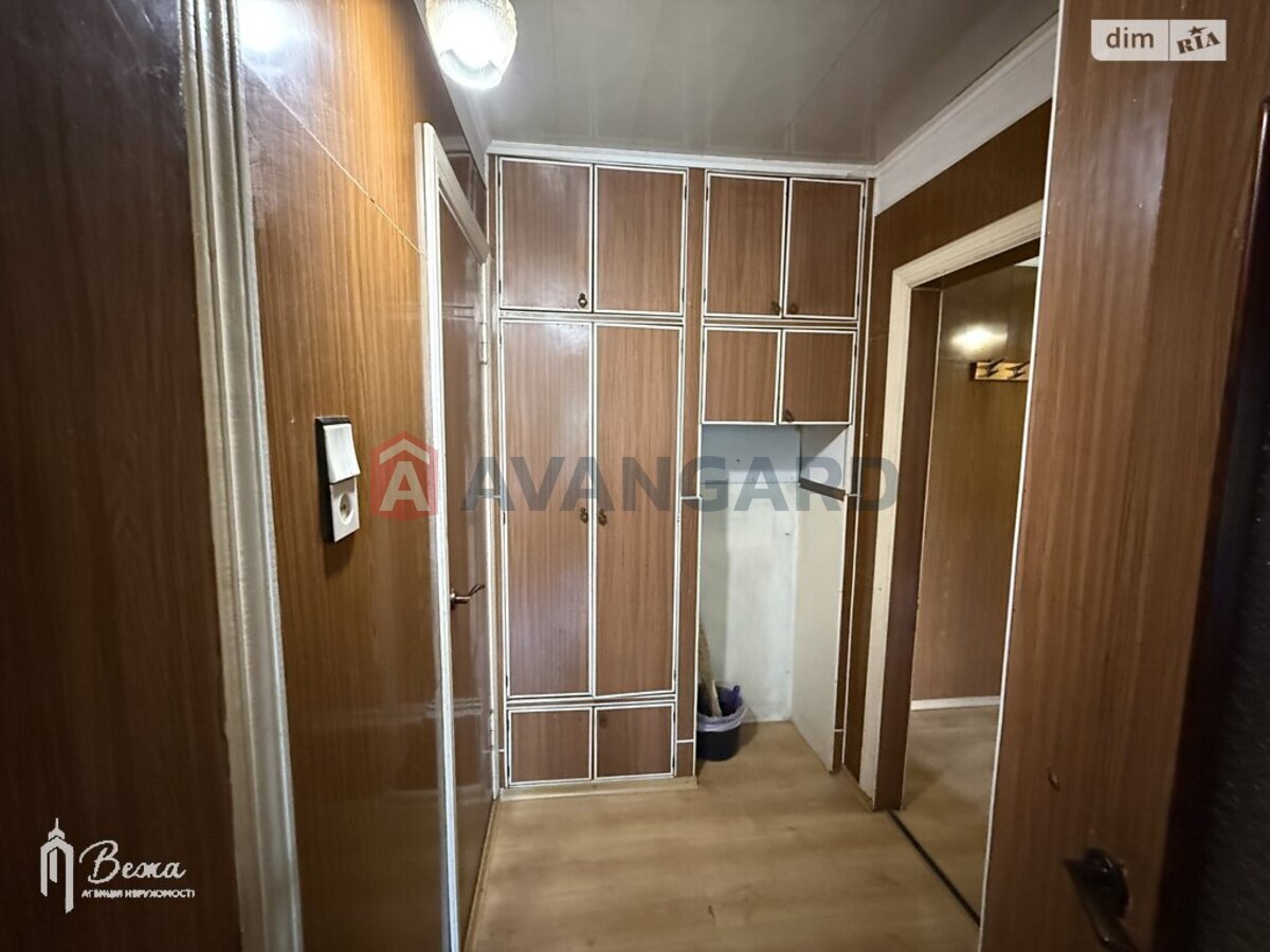 2 кім. квартира, 49/8/- кв. м., 3/9 поверх фото 15 2 кім. квартира, 49/8/- кв. м., 3/9 поверх фото 15