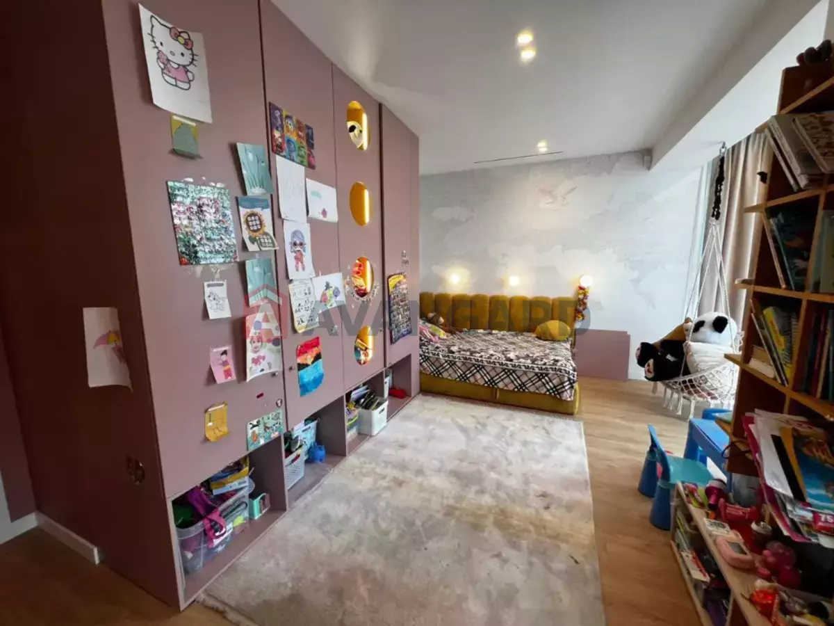 5 кім. квартира, 190/-/- кв. м., 1/5 поверх фото 8 5 кім. квартира, 190/-/- кв. м., 1/5 поверх фото 8