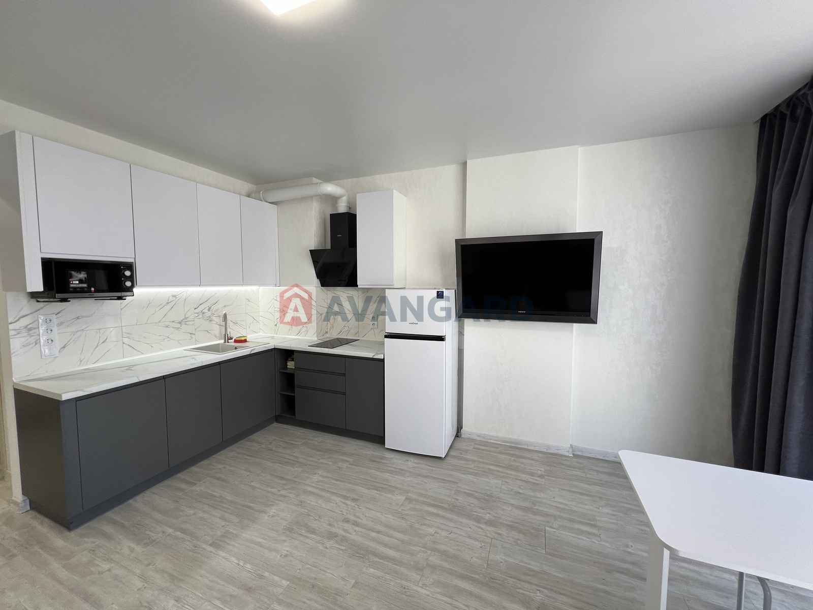 1 кім. квартира, 29/15/8 кв. м., 10/12 поверх фото 1 1 кім. квартира, 29/15/8 кв. м., 10/12 поверх фото 1