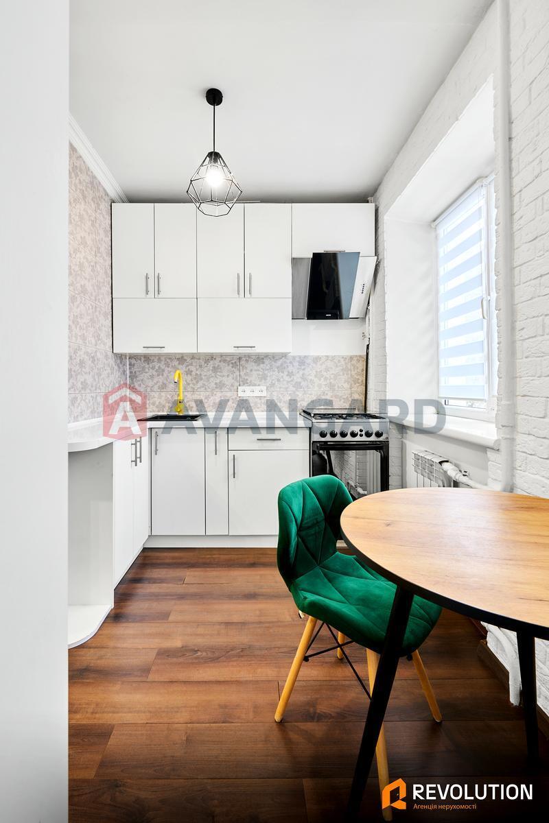 1 комн. квартира, 28 / 15 / 5 м? кв. м., 2/5 этаж фото 2 1 комн. квартира, 28 / 15 / 5 м? кв. м., 2/5 этаж фото 2