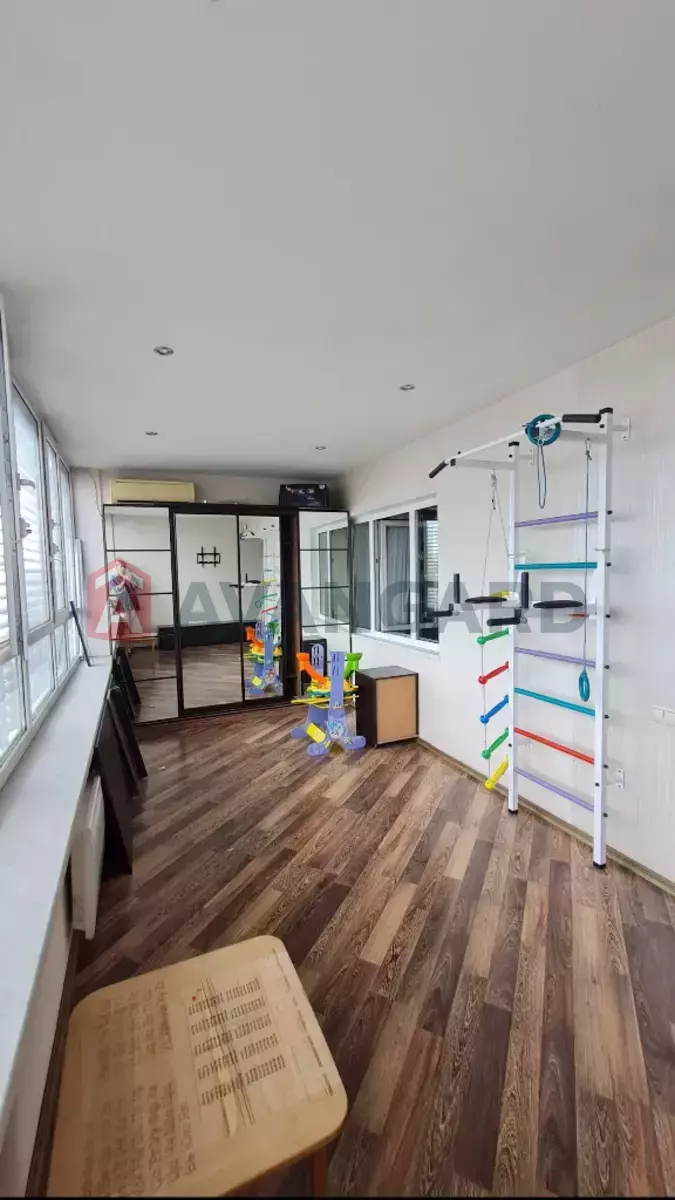 3 кім. квартира, 70/-/- кв. м., 9/11 поверх фото 5 3 кім. квартира, 70/-/- кв. м., 9/11 поверх фото 5