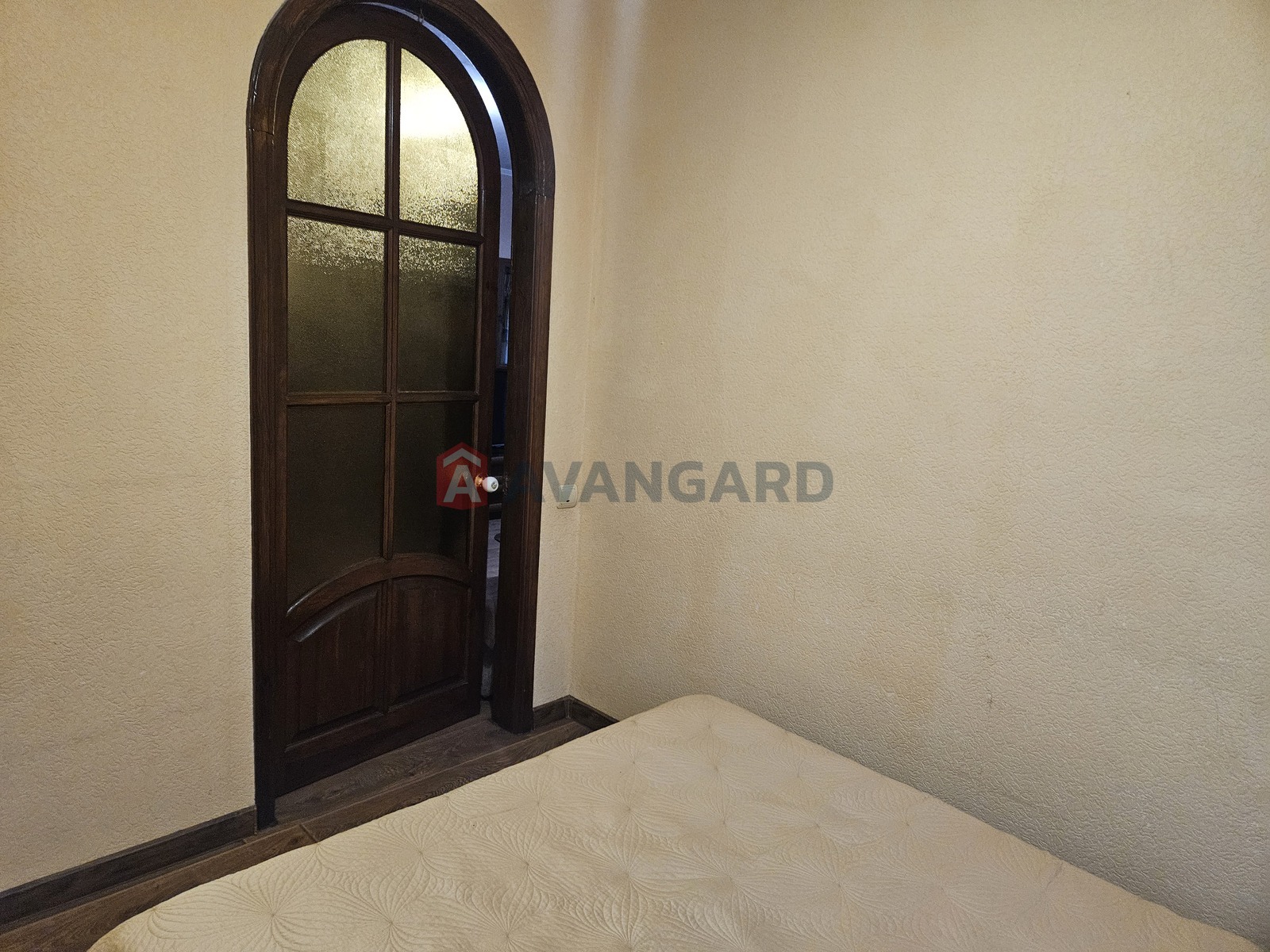 4 комн. квартира, 62/-/6 кв. м., 2/5 этаж фото 9 4 комн. квартира, 62/-/6 кв. м., 2/5 этаж фото 9