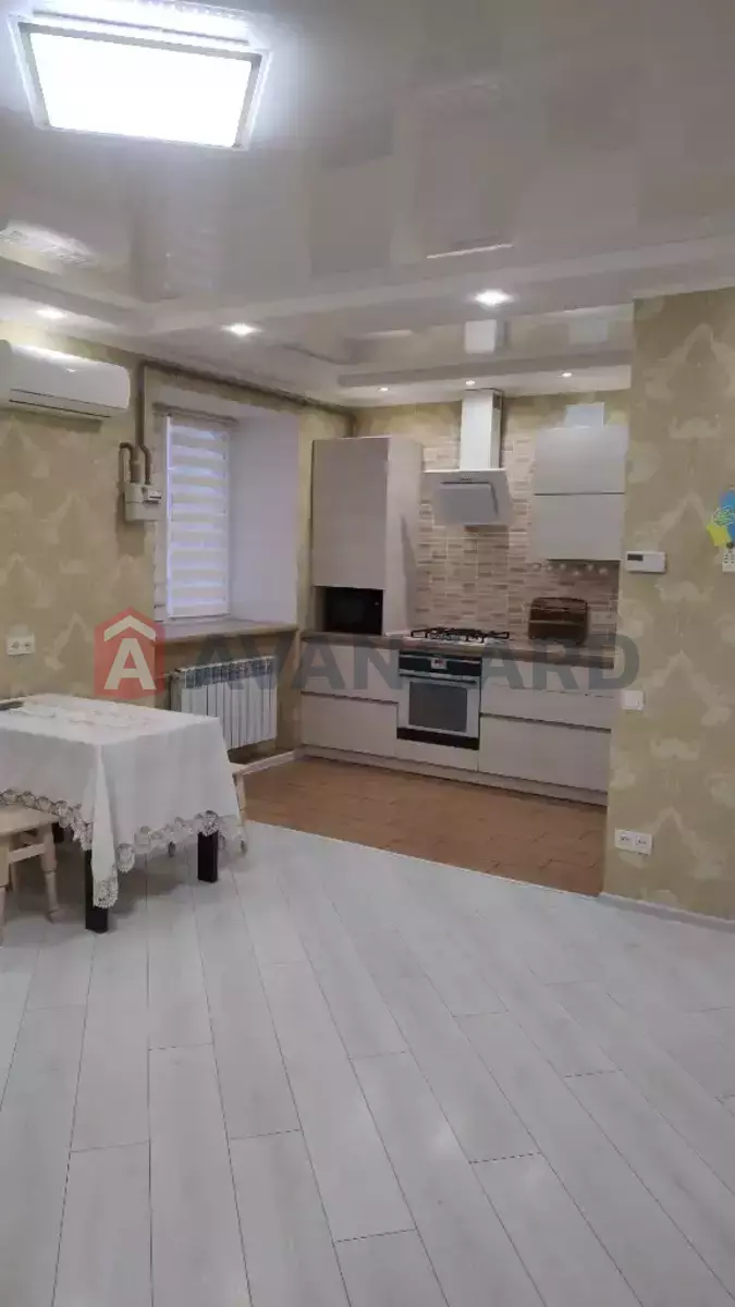 2 кім. квартира, 47/-/- кв. м., 6/10 поверх фото 1 2 кім. квартира, 47/-/- кв. м., 6/10 поверх фото 1