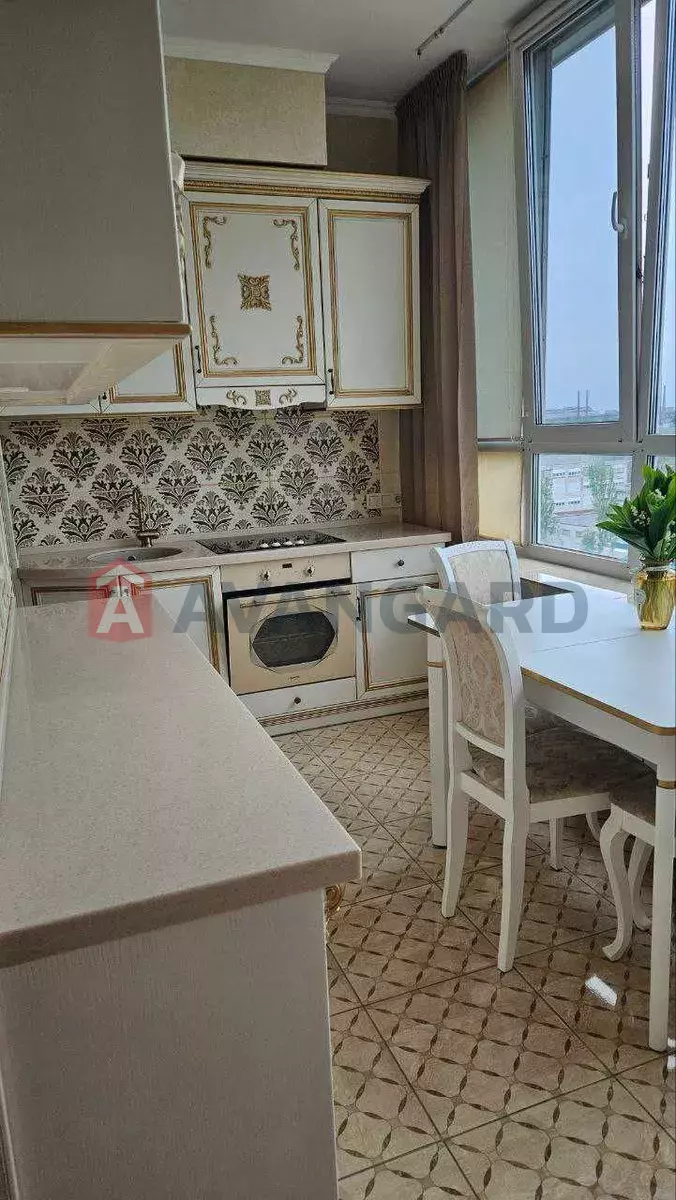 3 кім. квартира, 87/-/12 кв. м., 11/11 поверх фото 1 3 кім. квартира, 87/-/12 кв. м., 11/11 поверх фото 1
