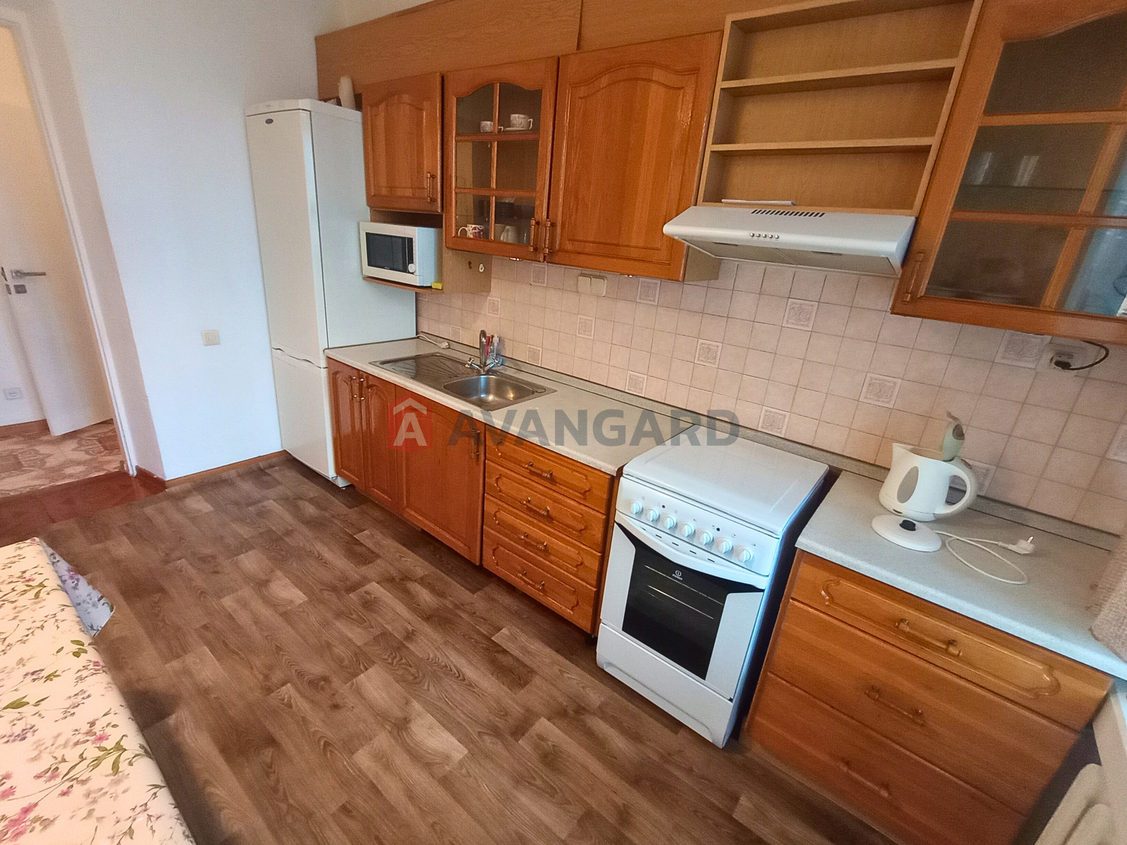 3 комн. квартира, 100/-/10 кв. м., 8/18 этаж фото 13 3 комн. квартира, 100/-/10 кв. м., 8/18 этаж фото 13