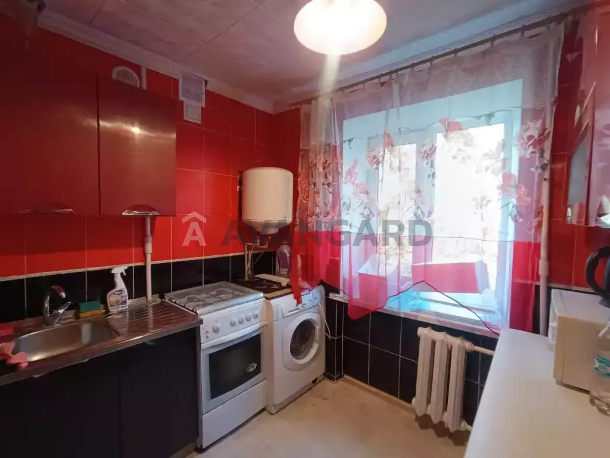 3 кім. квартира, 60/40/6 кв. м., 4/5 поверх фото 8 3 кім. квартира, 60/40/6 кв. м., 4/5 поверх фото 8