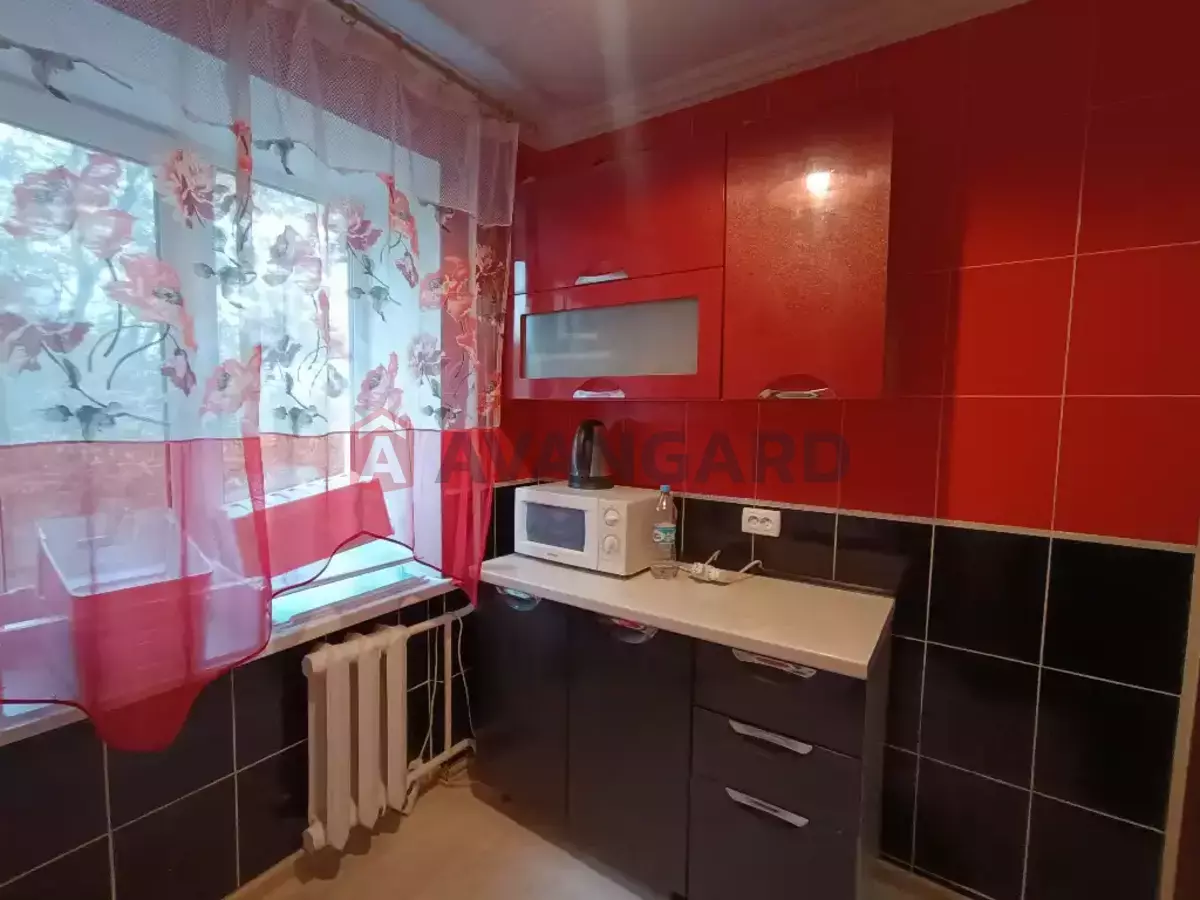 3 кім. квартира, 60/40/6 кв. м., 4/5 поверх фото 9 3 кім. квартира, 60/40/6 кв. м., 4/5 поверх фото 9