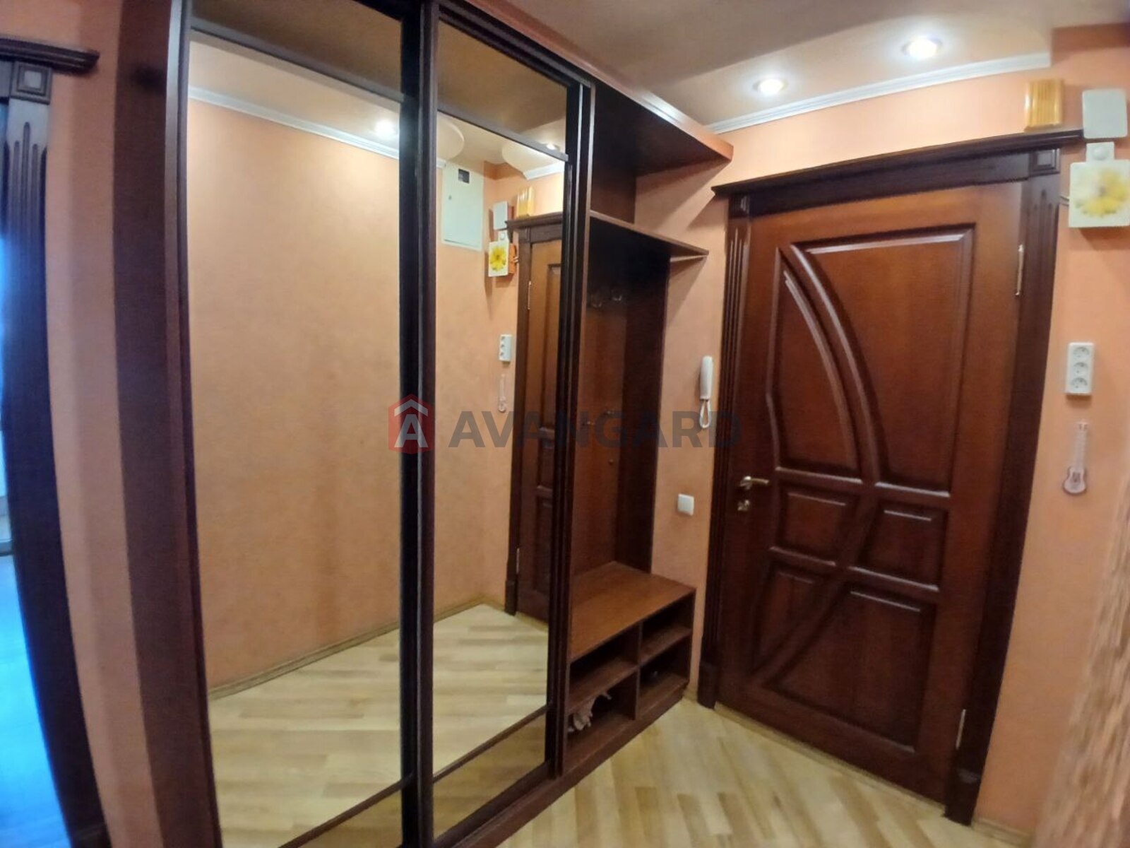 1 комн. квартира, 99/-/12 кв. м., 2/4 этаж фото 3 1 комн. квартира, 99/-/12 кв. м., 2/4 этаж фото 3