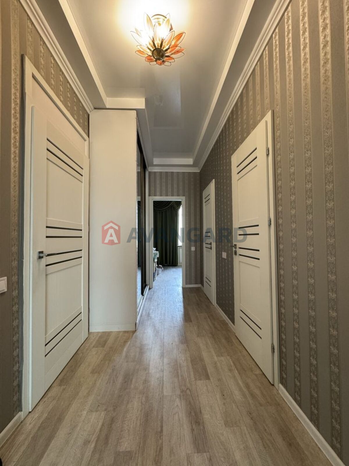 2 кім. квартира, 54/32/8 кв. м., 4/4 поверх фото 5 2 кім. квартира, 54/32/8 кв. м., 4/4 поверх фото 5