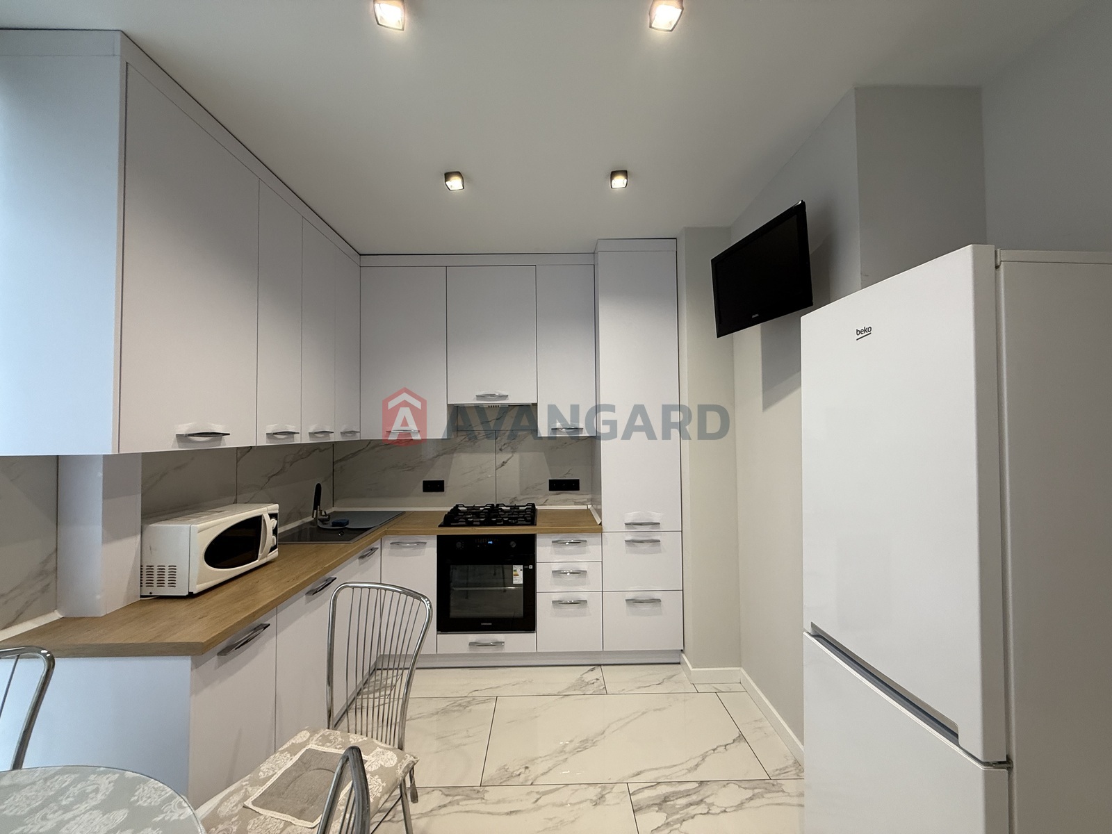 2 кім. квартира, 60/30/15 кв. м., 10/11 поверх фото 1 2 кім. квартира, 60/30/15 кв. м., 10/11 поверх фото 1