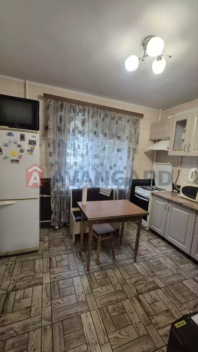 1 кім. квартира, 40/-/9 кв. м., 2/9 поверх фото 3 1 кім. квартира, 40/-/9 кв. м., 2/9 поверх фото 3