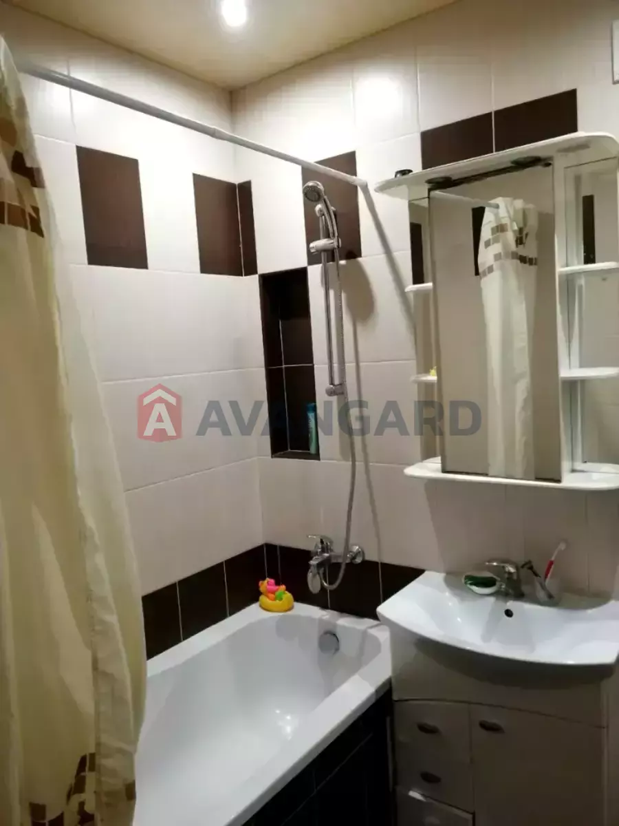 2 кім. квартира, 60/35/9 кв. м., 8/24 поверх фото 5 2 кім. квартира, 60/35/9 кв. м., 8/24 поверх фото 5