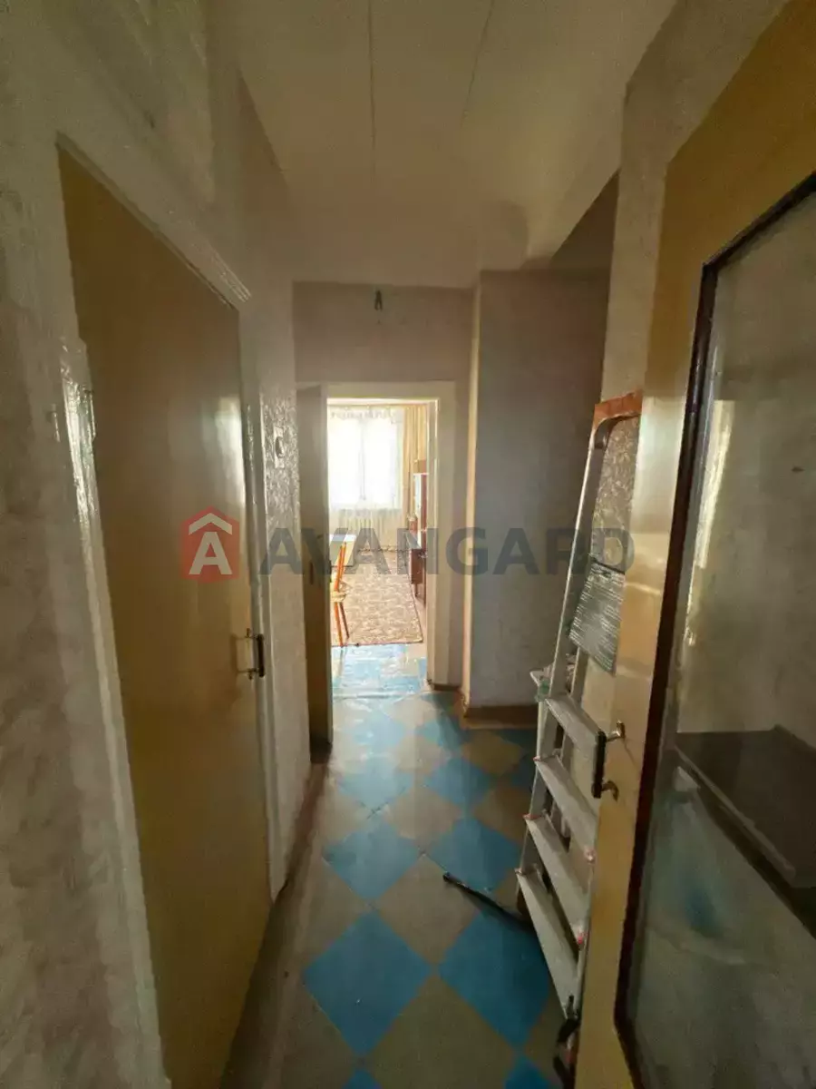 2 кім. квартира, 83/-/- кв. м., 5/5 поверх фото 10 2 кім. квартира, 83/-/- кв. м., 5/5 поверх фото 10