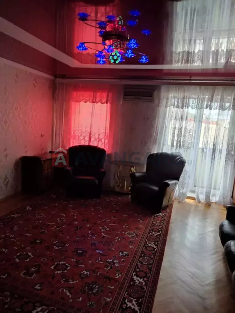 3 кім. квартира, 82/-/10 кв. м., 4/5 поверх фото 8 3 кім. квартира, 82/-/10 кв. м., 4/5 поверх фото 8