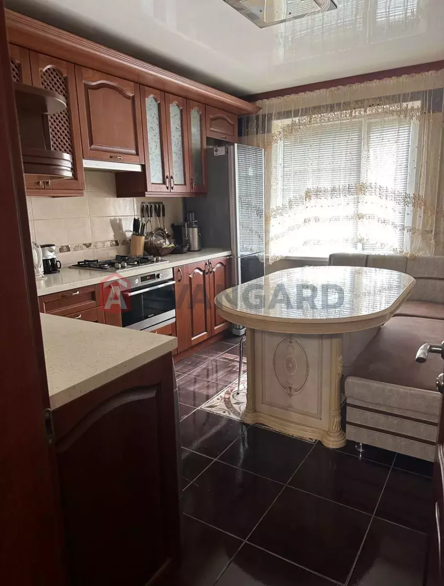 3 кім. квартира, 67/-/11 кв. м., 2/9 поверх фото 1 3 кім. квартира, 67/-/11 кв. м., 2/9 поверх фото 1