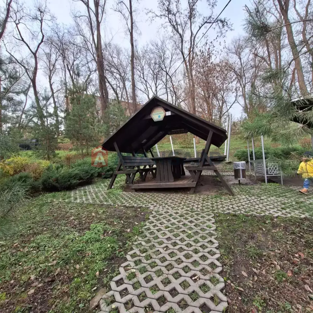 3 кім. квартира, 58/-/6 кв. м., 4/5 поверх фото 24 3 кім. квартира, 58/-/6 кв. м., 4/5 поверх фото 24