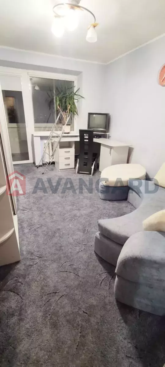 3 кім. квартира, 70/-/8 кв. м., 9/9 поверх фото 4 3 кім. квартира, 70/-/8 кв. м., 9/9 поверх фото 4