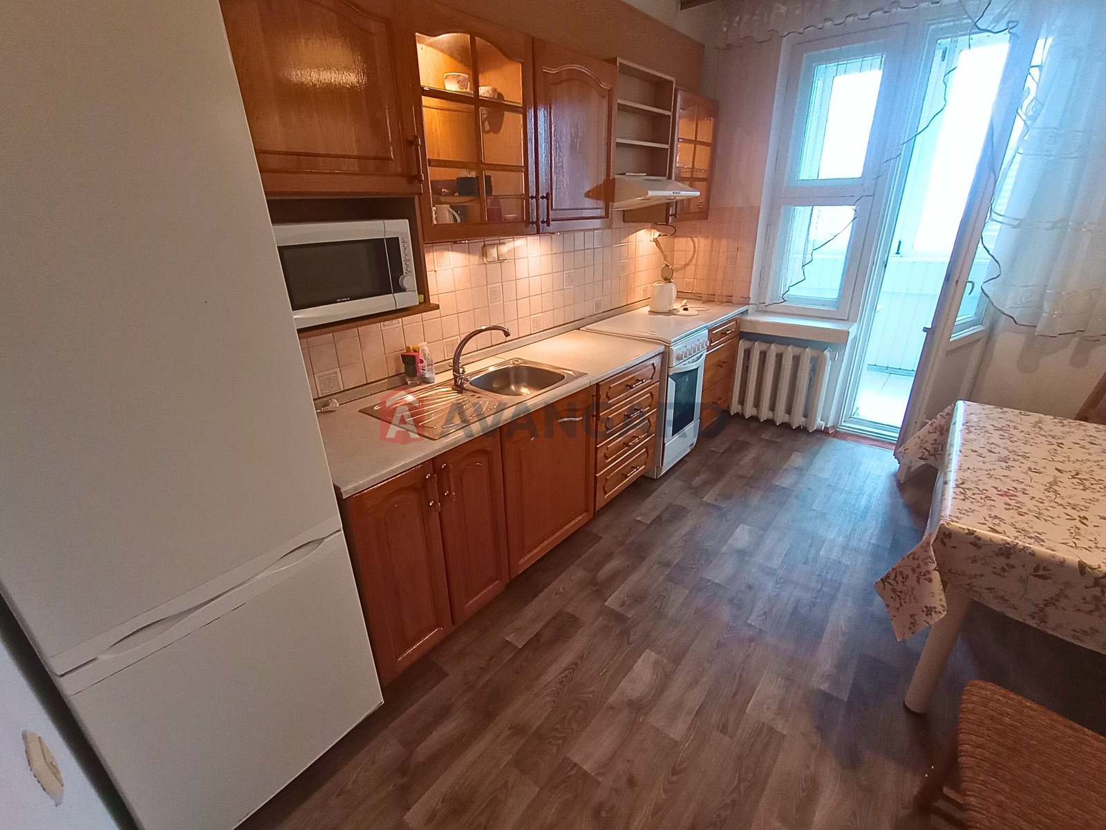 3 комн. квартира, 100/-/10 кв. м., 8/18 этаж фото 15 3 комн. квартира, 100/-/10 кв. м., 8/18 этаж фото 15