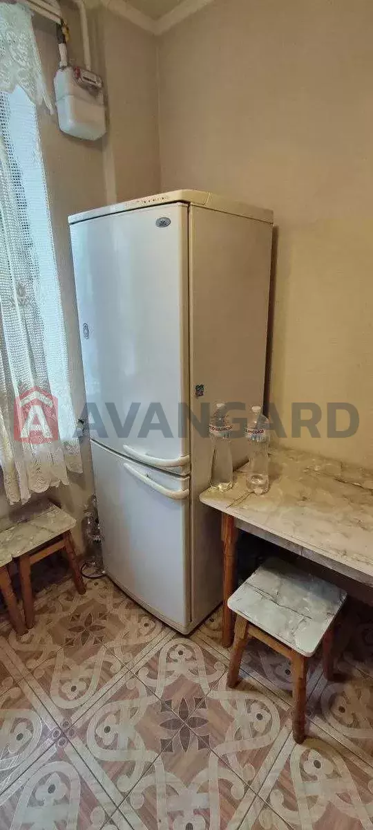 2 кім. квартира, 43/-/6 кв. м., 2/4 поверх фото 5 2 кім. квартира, 43/-/6 кв. м., 2/4 поверх фото 5