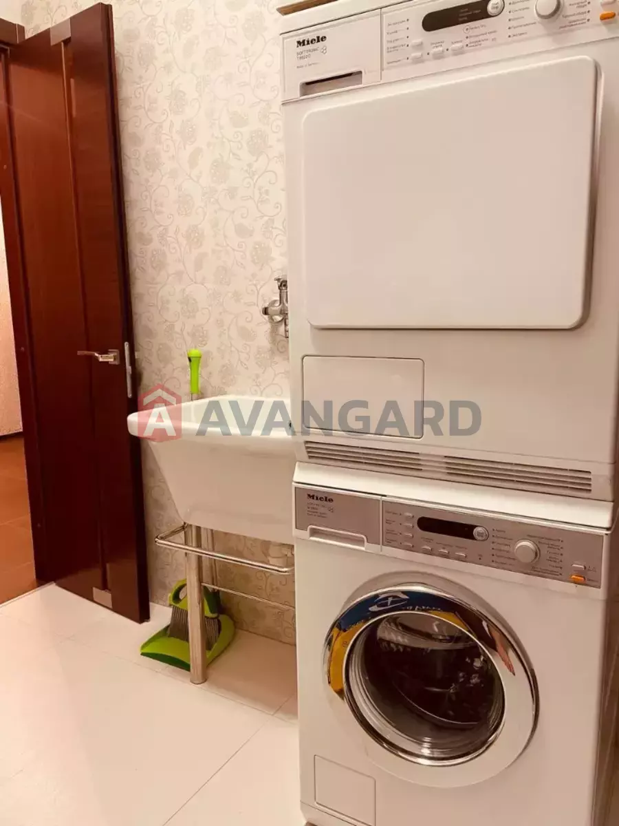 4 комн. квартира, 200/150/30 кв. м., 5/9 этаж фото 18 4 комн. квартира, 200/150/30 кв. м., 5/9 этаж фото 18