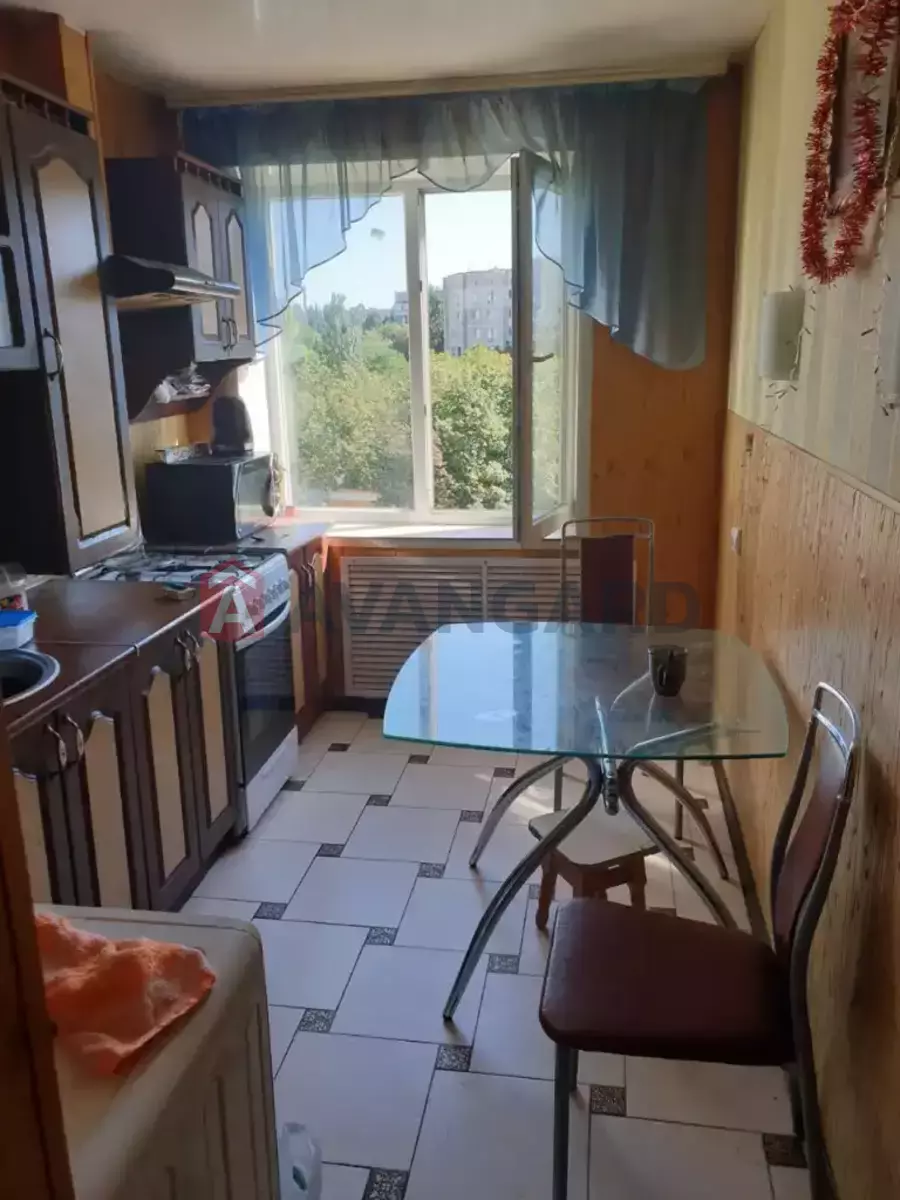 2 кім. квартира, 46/30/8 кв. м., 7/9 поверх фото 15 2 кім. квартира, 46/30/8 кв. м., 7/9 поверх фото 15