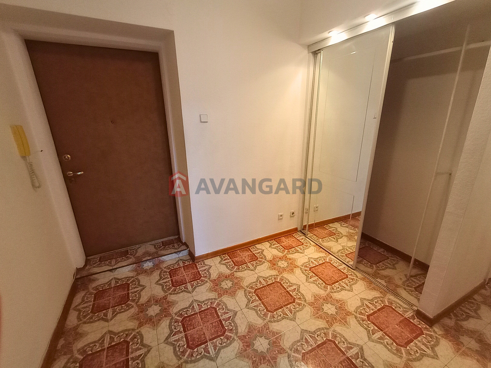 3 комн. квартира, 100/-/10 кв. м., 8/18 этаж фото 22 3 комн. квартира, 100/-/10 кв. м., 8/18 этаж фото 22