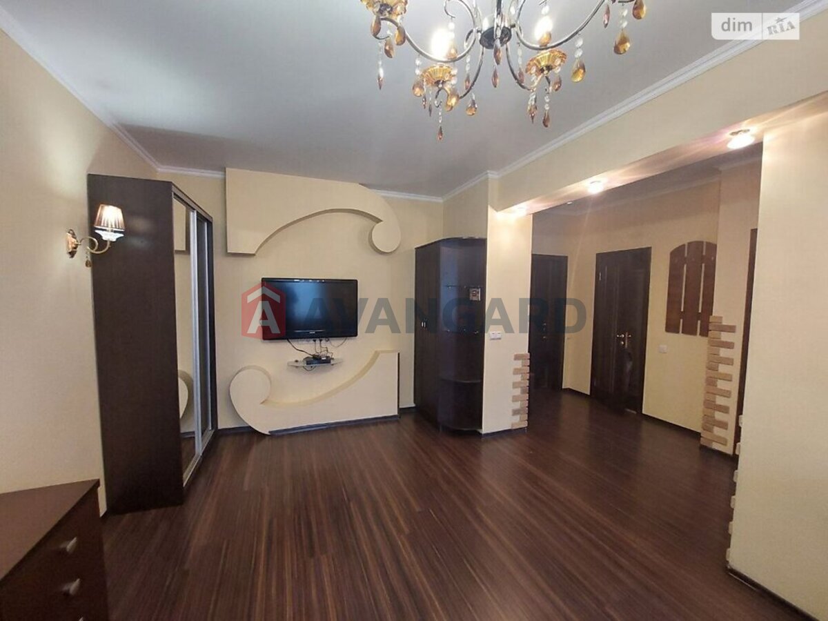 1 кім. квартира, 38/16/14 кв. м., 1/3 поверх фото 4 1 кім. квартира, 38/16/14 кв. м., 1/3 поверх фото 4