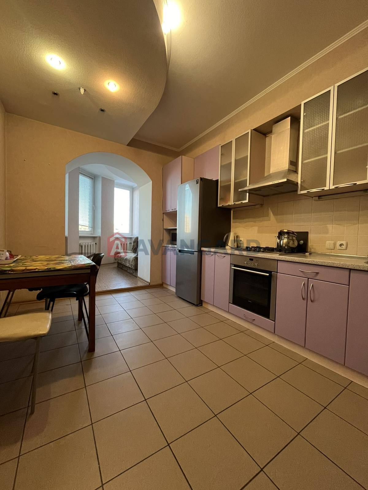 2 кім. квартира, 70/34/12 кв. м., 5/10 поверх фото 8 2 кім. квартира, 70/34/12 кв. м., 5/10 поверх фото 8