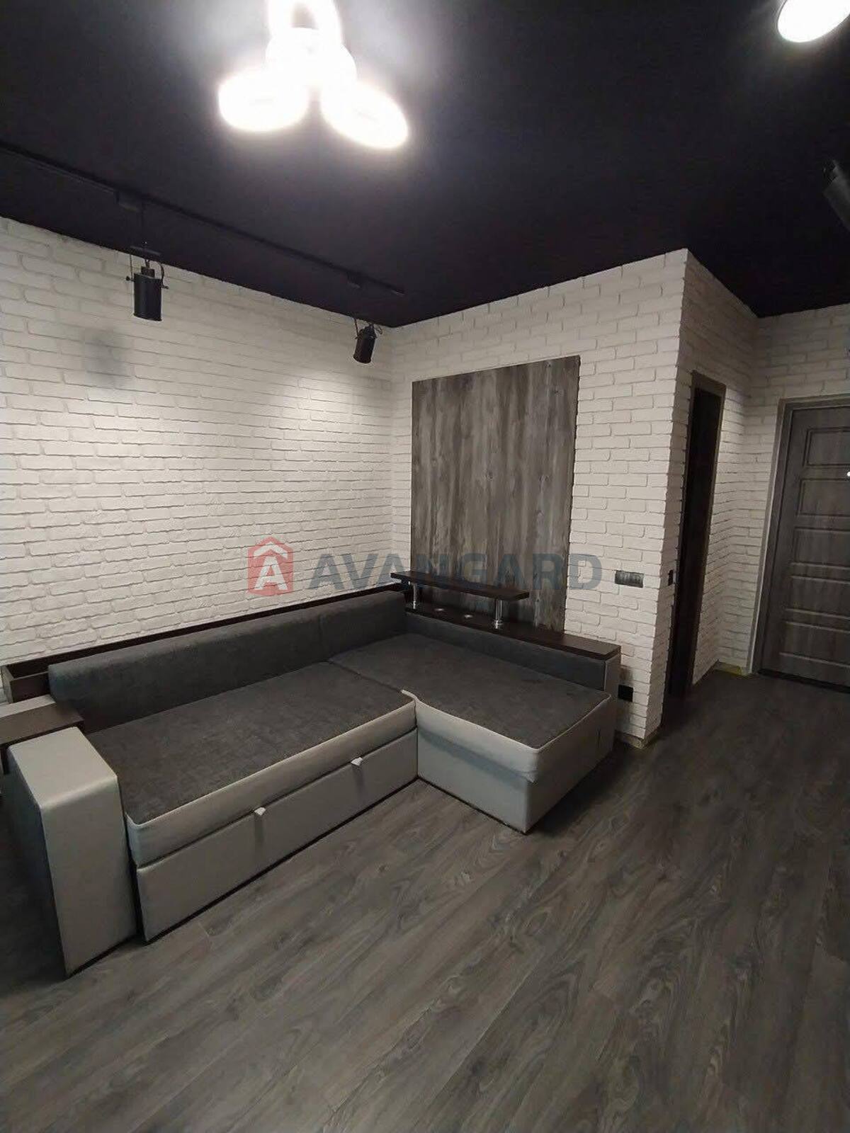 1 кім. квартира, 36/17/8 кв. м., 10/10 поверх фото 1 1 кім. квартира, 36/17/8 кв. м., 10/10 поверх фото 1