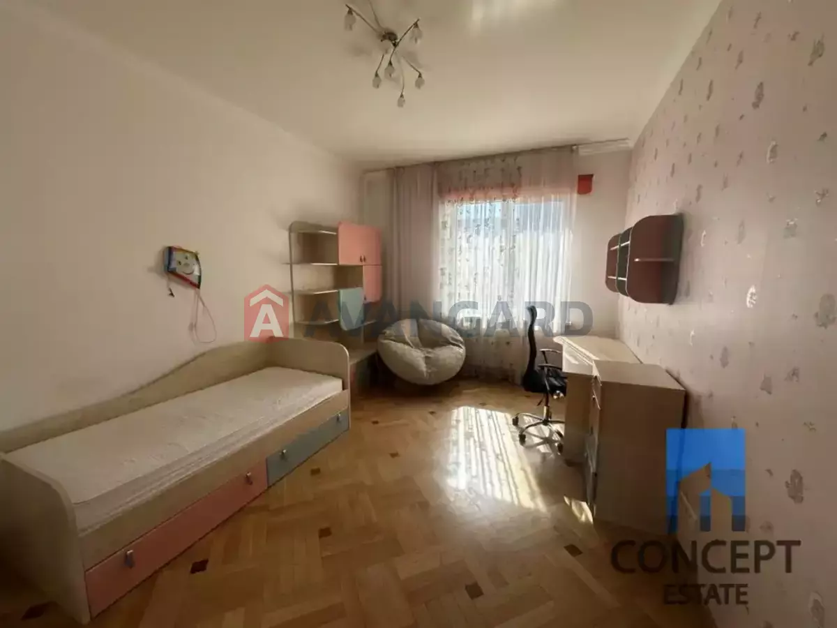 4 комн. квартира, 129/80/50 кв. м., 5/10 этаж фото 12 4 комн. квартира, 129/80/50 кв. м., 5/10 этаж фото 12