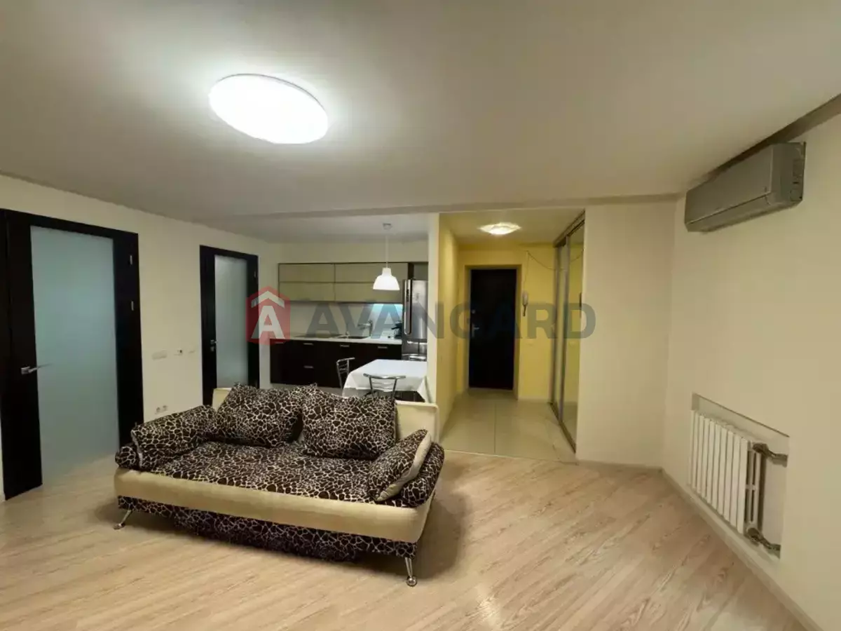 2 кім. квартира, 52/35/10 кв. м., 1/14 поверх фото 5 2 кім. квартира, 52/35/10 кв. м., 1/14 поверх фото 5