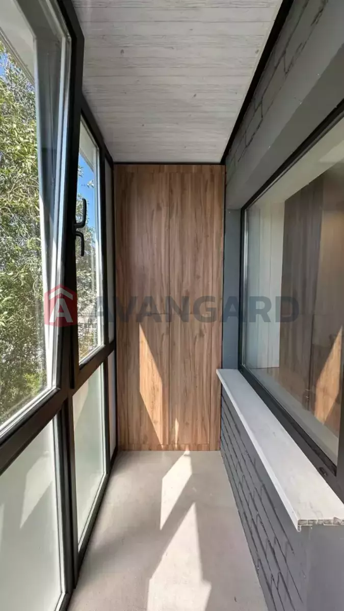 1 кім. квартира, 39/-/6 кв. м., 8/9 поверх фото 2 1 кім. квартира, 39/-/6 кв. м., 8/9 поверх фото 2