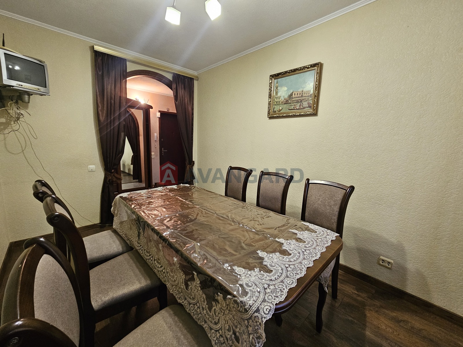 4 комн. квартира, 62/-/6 кв. м., 2/5 этаж фото 10 4 комн. квартира, 62/-/6 кв. м., 2/5 этаж фото 10