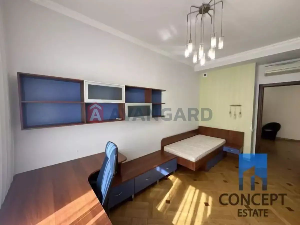 4 комн. квартира, 129/80/50 кв. м., 5/10 этаж фото 10 4 комн. квартира, 129/80/50 кв. м., 5/10 этаж фото 10