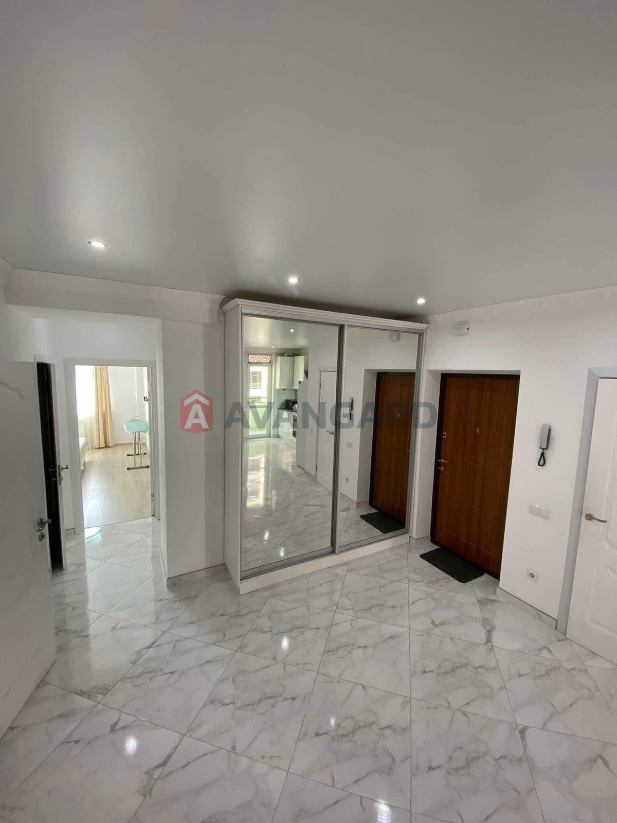 1 кім. квартира, 65/15/15 кв. м., 5/10 поверх фото 8 1 кім. квартира, 65/15/15 кв. м., 5/10 поверх фото 8