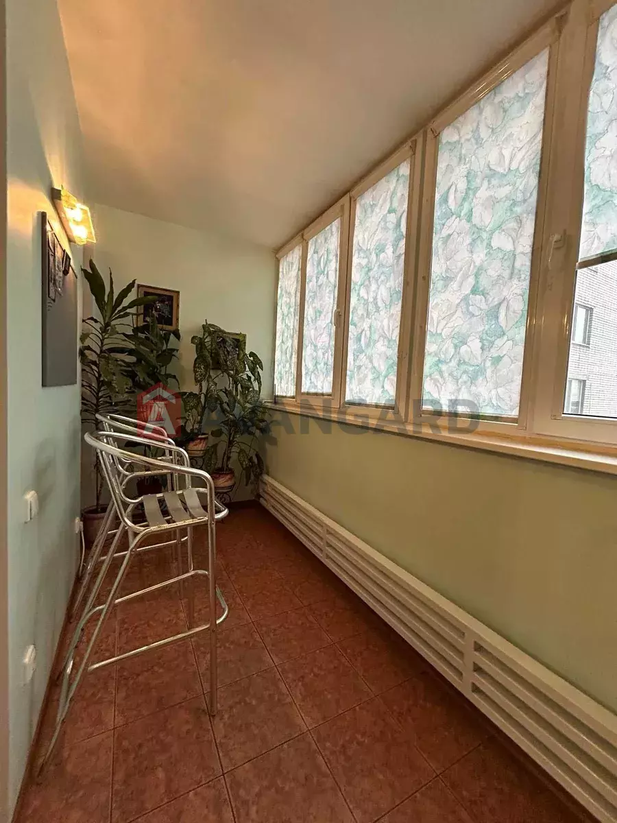 2 кім. квартира, 90/-/12 кв. м., 4/14 поверх фото 7 2 кім. квартира, 90/-/12 кв. м., 4/14 поверх фото 7