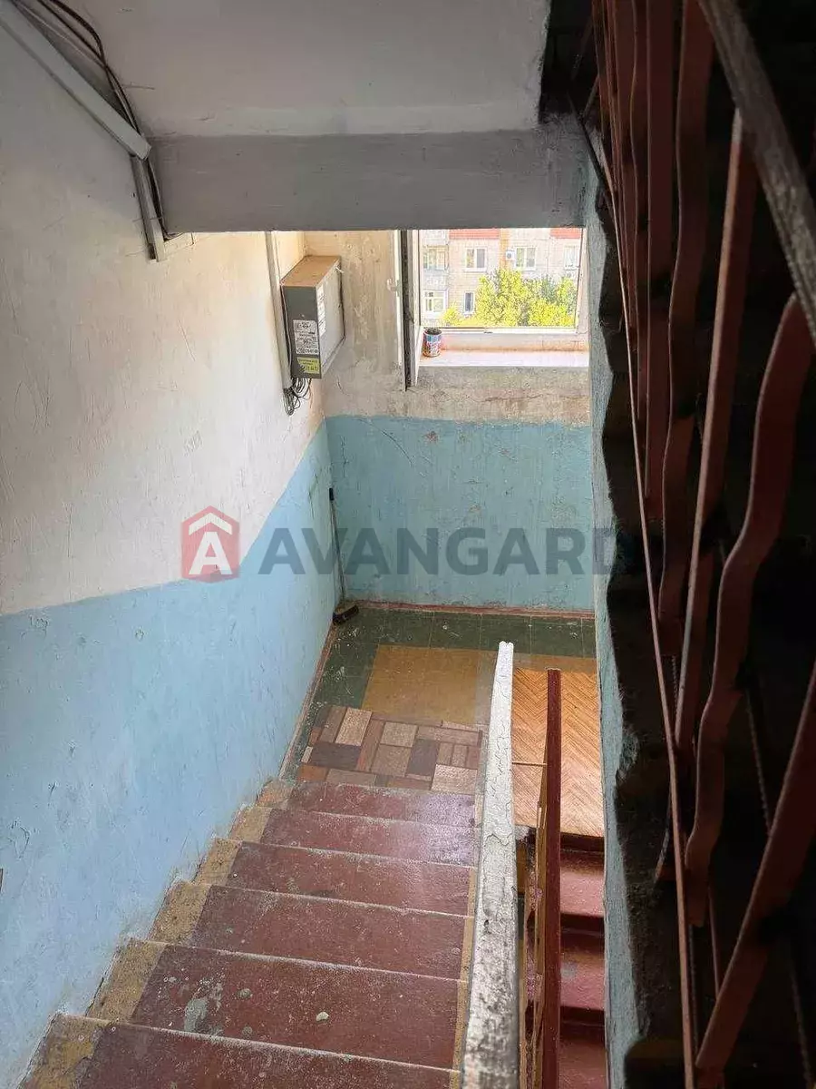 2 кім. квартира, 50/29/7 кв. м., 9/9 поверх фото 3 2 кім. квартира, 50/29/7 кв. м., 9/9 поверх фото 3