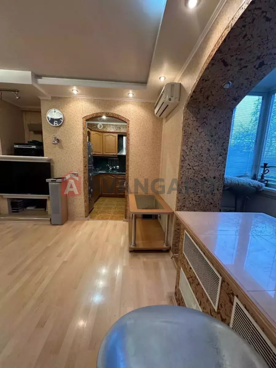 2 кім. квартира, 45/37/8 кв. м., 5/5 поверх фото 8 2 кім. квартира, 45/37/8 кв. м., 5/5 поверх фото 8