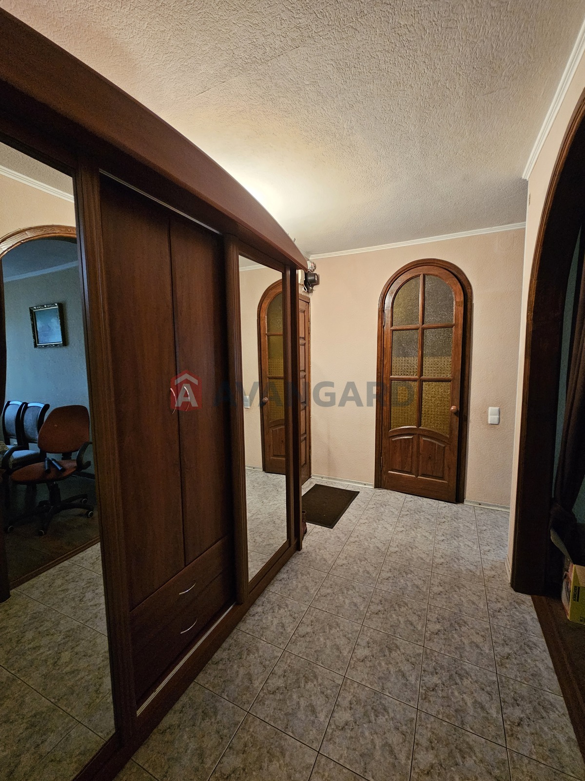 4 комн. квартира, 62/-/6 кв. м., 2/5 этаж фото 15 4 комн. квартира, 62/-/6 кв. м., 2/5 этаж фото 15