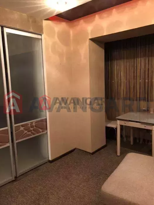 4 кім. квартира, 78/-/7 кв. м., 8/9 поверх фото 9 4 кім. квартира, 78/-/7 кв. м., 8/9 поверх фото 9