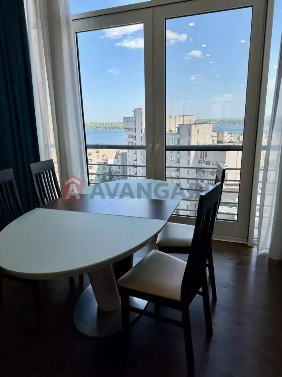 2 кім. квартира, 80/-/- кв. м., 13/16 поверх фото 9 2 кім. квартира, 80/-/- кв. м., 13/16 поверх фото 9