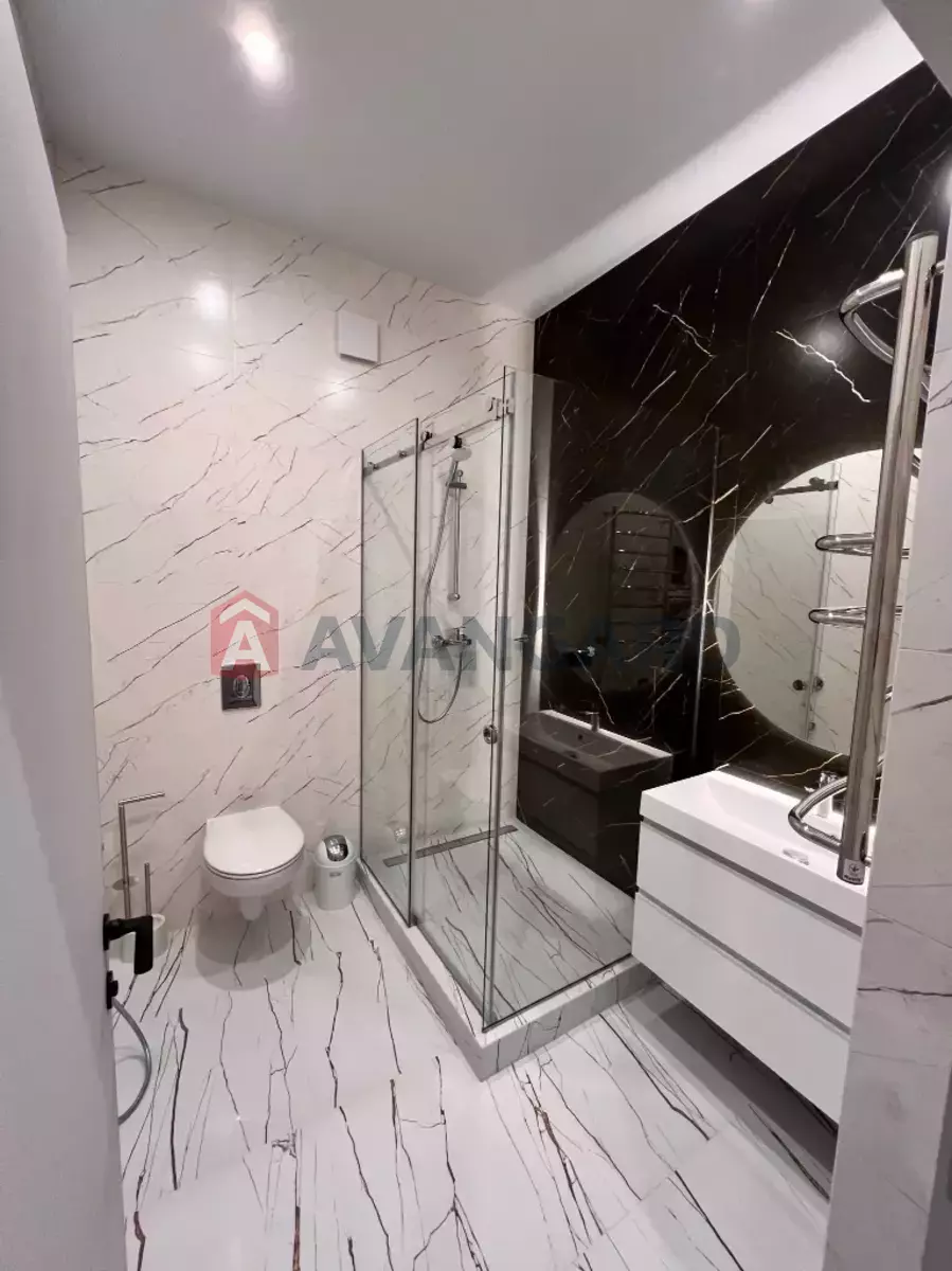 3 кім. квартира, 137/-/- кв. м., 2/5 поверх фото 7 3 кім. квартира, 137/-/- кв. м., 2/5 поверх фото 7