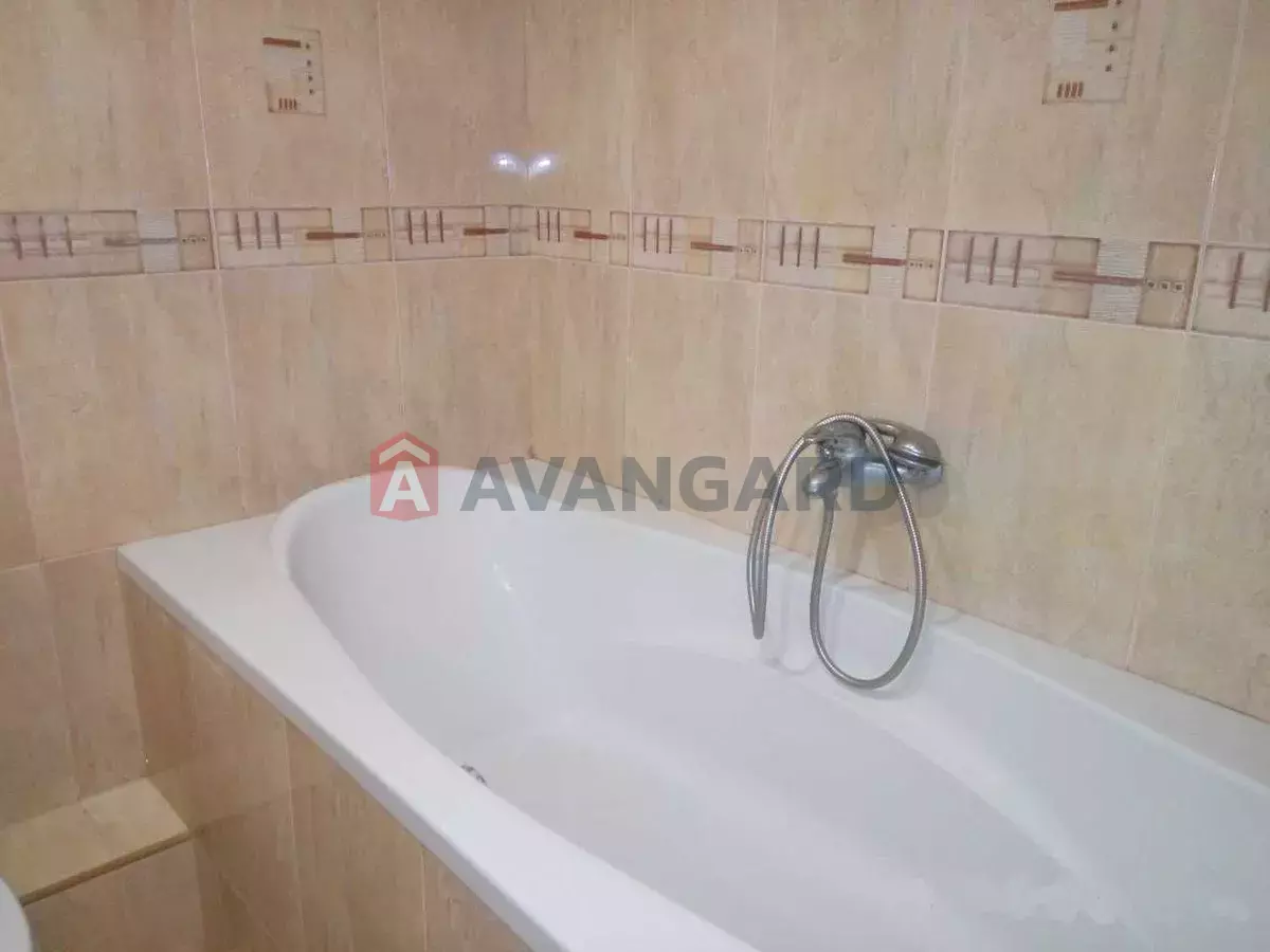 3 кім. квартира, 65/-/8 кв. м., 13/16 поверх фото 2 3 кім. квартира, 65/-/8 кв. м., 13/16 поверх фото 2