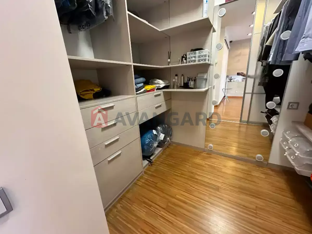 4 комн. квартира, 177/115/15 кв. м., 14/28 этаж фото 14 4 комн. квартира, 177/115/15 кв. м., 14/28 этаж фото 14