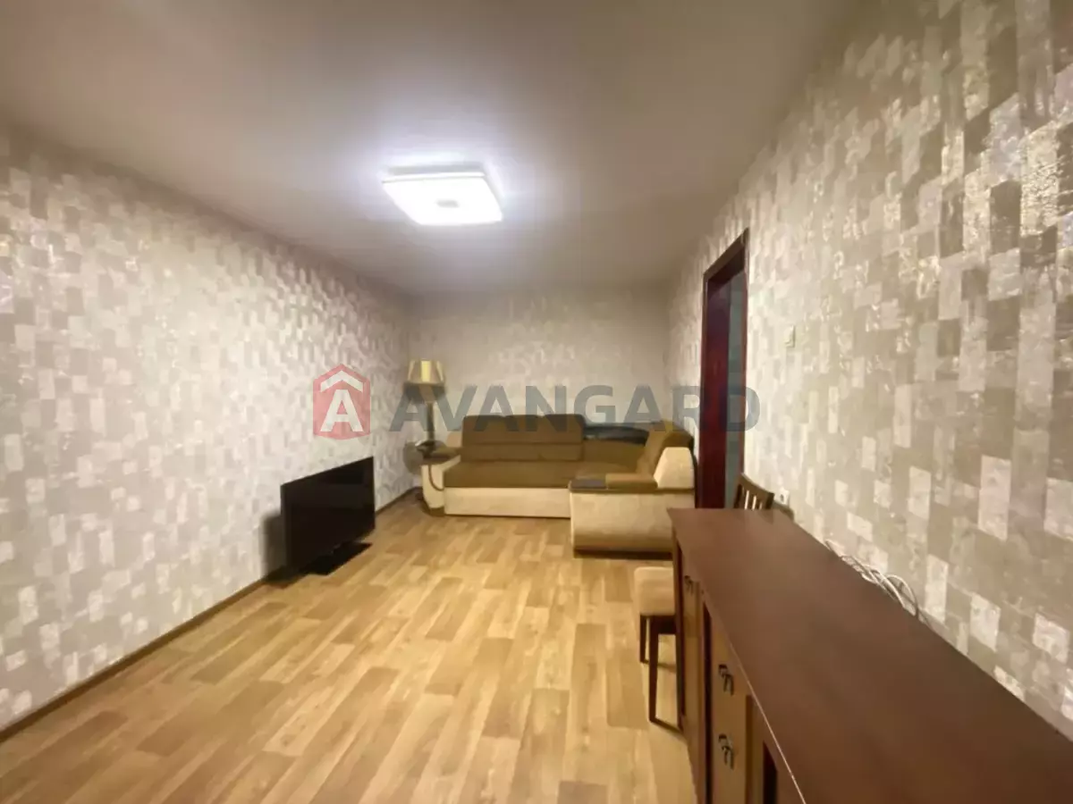 1 кім. квартира, 40/-/- кв. м., 1/9 поверх фото 2 1 кім. квартира, 40/-/- кв. м., 1/9 поверх фото 2