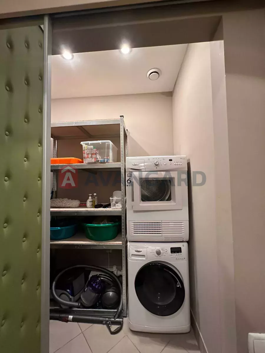 3 кім. квартира, 174/85/20 кв. м., 16/28 поверх фото 3 3 кім. квартира, 174/85/20 кв. м., 16/28 поверх фото 3